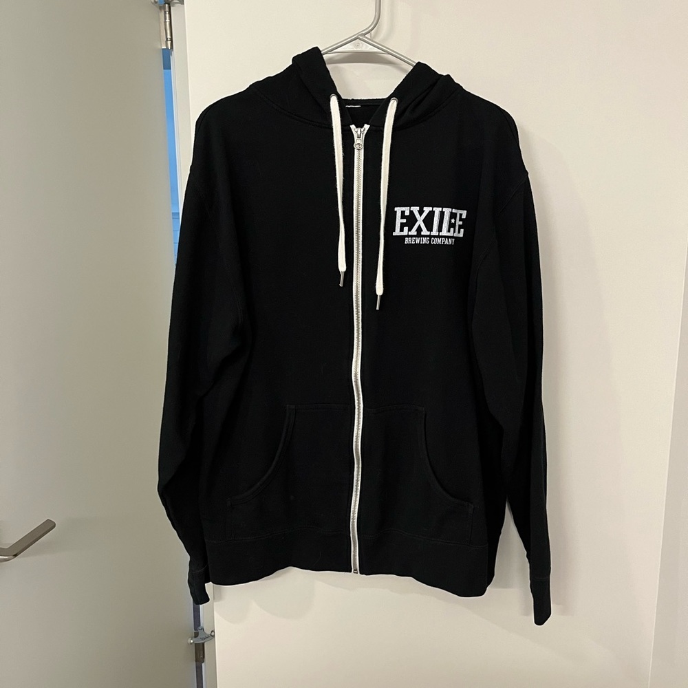 Long sleeve brewery zip up